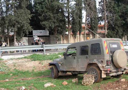 الاحتلال يستهدف طلبة مدارس اللبن الشرقية واصابات بالاختناق