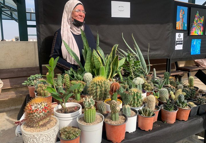 عمادة شؤون الطلبة في جامعة النجاح تنظم معرض"موهبتي" الرابع والذي يستمر ليومين- تصوير سارة أبو الزيت