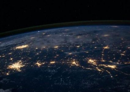 العالم يشهد "ظاهرة فلكية" لم تحدث منذ 580 عاما