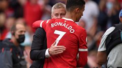 مانشستر يونايتد يقيل مدربه سولشاير