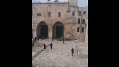 إصابة 4 مستوطنين في القدس في إطلاق نار كثيف قرب باب السلسلة