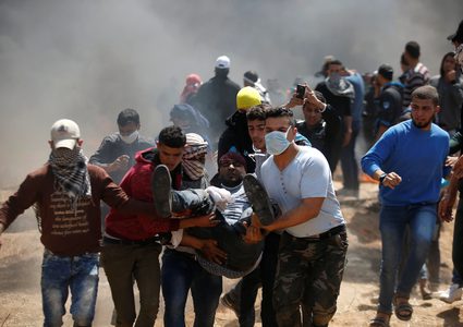 رام الله إصابة صحفي بالرصاص وعشرات المواطنين بالاختناق