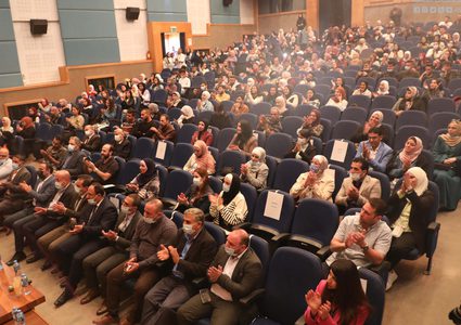 كلية الفنون الجميلة تنظم لقاءً إرشادياً للطلبة الجدد