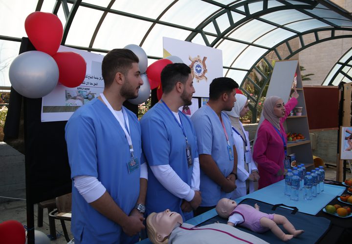 اليوم الثاني من الأيام الإرشادية لطلبة الثانوية العامة في جامعة النجاح الوطنية