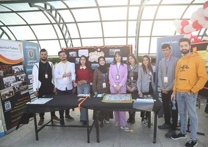 اليوم الثاني من الأيام الإرشادية لطلبة الثانوية العامة في"النجاح"