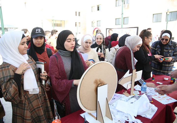 اليوم الثاني من الأيام الإرشادية لطلبة الثانوية العامة في جامعة النجاح الوطنية