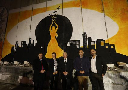 تدشين جدارية "العنف لا مبرر له" " على المدخل الشمالي لبيت لحم