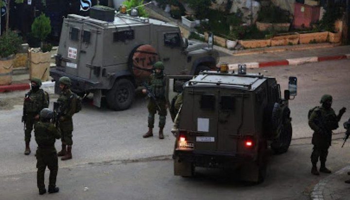 الاحتلال يعيق حركة المواطنين على حاجز عسكري مفترق عرابة جنوب جنين