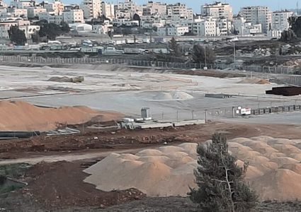 الاحتلال :  لن نصادق على بناء حي استيطاني جديد في قلنديا