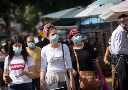 الاحتلال : حظر السفر إلى 7 دول بسبب المتحور الجديد كورونا