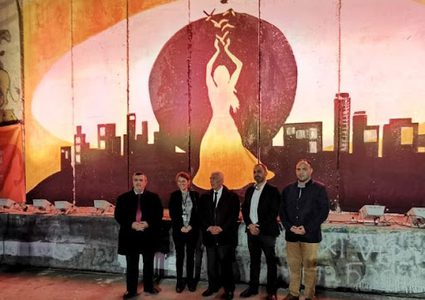 تدشين جدارية العنف لا مبرر له على جدار الفصل العنصري في بيت لحم