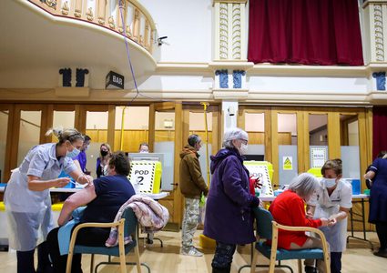 دولة الاحتلال تتخذ كافة الإجراءات لمنع تفشي المتحور "أوميكرون"