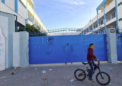 إضراب شامل في مرافق الأونروا بغزة احتجاجا على عدم تلبية مطالب العاملين