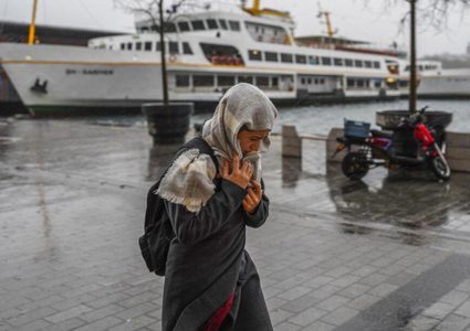 مصرع 4 مواطنين في إسطنبول لسوء الأحوال الجوية