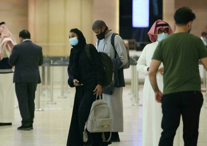 السعودية تعلن تسجيل أول حالة إصابة بمتحور "أوميكرون"