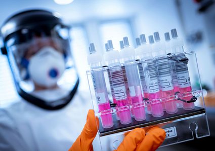 نيجيريا: متحور "أوميكرون" كان موجودا قبل جنوب افريقيا