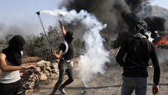 إصابة 7 مواطنين بالرصاص المعدني خلال مواجهات مع الاحتلال في بيتا