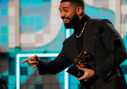 نجم الراب درايك يطلب سحب ترشيحيه لجوائز "غرامي"