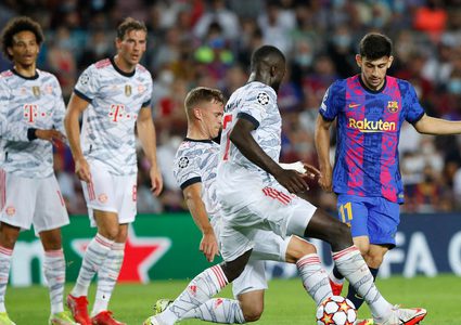 بايرن ميونخ يلعب بالصف الثاني أمام برشلونة