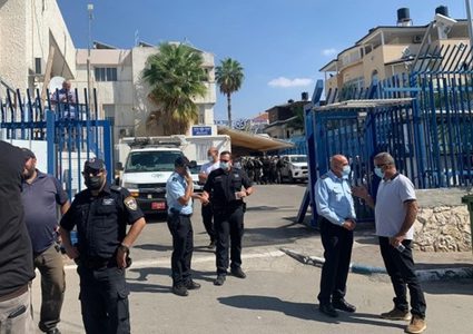 شرطة الاحتلال تصادر 10 سيارات بذريعة جباية ديون في كفر قاسم