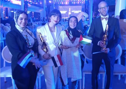 المنامة: طالبة فلسطينية تحصد الجائزة العالمية الثانية في الإبداع