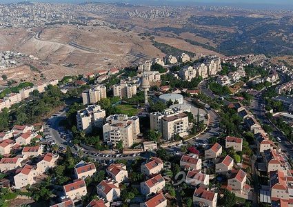 "الخارجية"تطالب بالضغط على إسرائيل لتجميد أنشطتها الاستيطانية