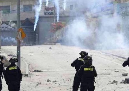 إصابات بالاختناق خلال مواجهات مع قوات الاحتلال في رمانة