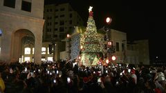 إضاءة شجرة الميلاد في مدينة روابي احتفالا بعيد الميلاد المجيد
