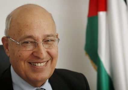 شعث: الاتصالات جارية مع الفصائل كافة لترتيب انعقاد مؤتمر بالجزائر