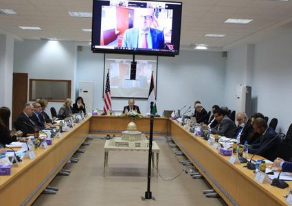 اتفاق أمريكي فلسطيني على تجديد الحوار الاقتصادي