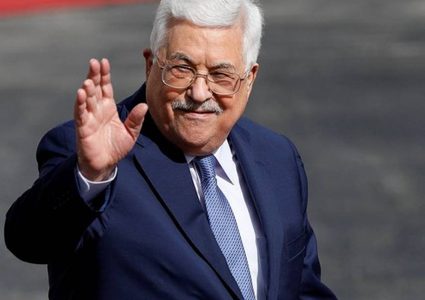 الرئيس يهاتف زيد الطراونة معزيا بوفاة والده