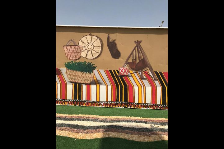 سعودية ترسم جداريات عملاقة في شوارع المملكة