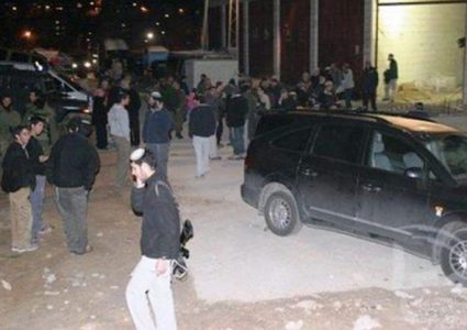 مستوطنون يحاولون اقتحام منزل مواطن شرق الخليل
