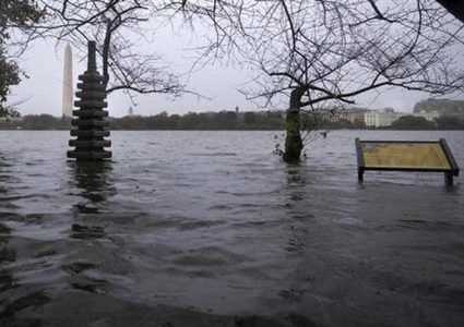 إجلاء 22 ألف شخص في ماليزيا جراء الفيضانات