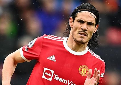 مؤشر جديد على اقتراب كافاني من برشلونة