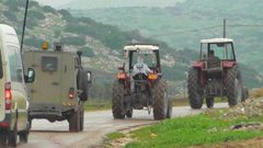الاحتلال يحتجز جرارا زراعيا في الأغوار الشمالية
