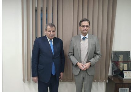 خوري يطلع سفير ألمانيا على الحفاظ على الوجود المسيحي في فلسطين