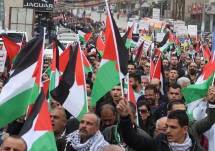 "القوى الوطنية" تؤكد ضرورة تضافر الجهود للتصدي لإرهاب المستوطنين