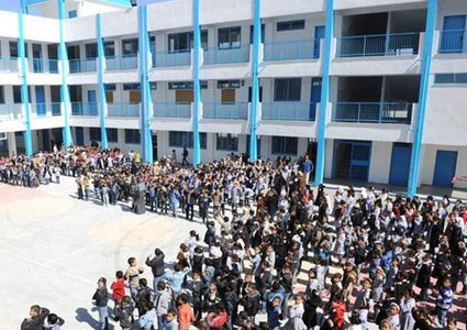 غوتيريش يزور مدرسة للأونروا في مدينة طرابلس شمال لبنان