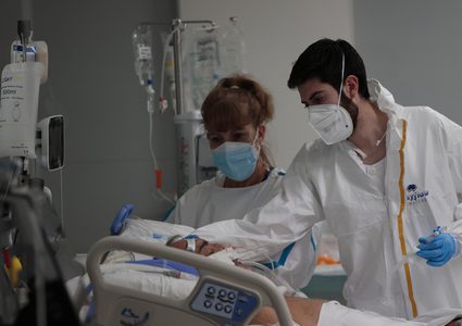 الولايات المتحدة تسجل أول وفاة بالمتحور (أوميكرون)