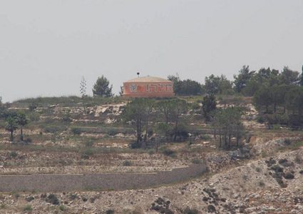 تحذيرات من تحويل أراضي مستوطنة "حومش" إلى معسكر احتلالي