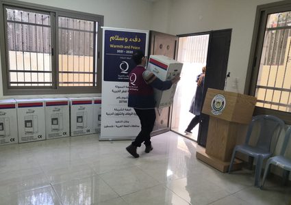 قطر الخيرية توزع سخانات مياه ومدافئ على الأسر الفقيرة والأيتام