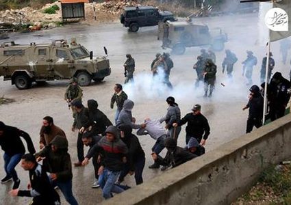 إصابات بالاختناق خلال مواجهات مع الاحتلال في برقة شمال نابلس