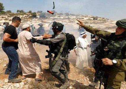 أبو سيف يفتتح المتحف المحظور على جبل الريسان المهدد بالمصادرة