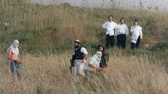 مستوطنون يعتدون على رعاة الأغنام والاحتلال يعتقل 5 منهم