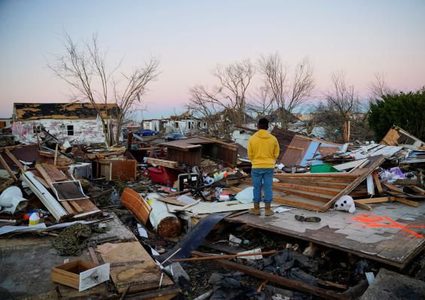 77 قتيلا نتيجة أعاصير ولاية كنتاكي الأمريكية