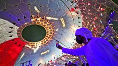 متحور كورونا الجديد يهدد بإغلاق جزئي لـ"إكسبو 2020" في دبي