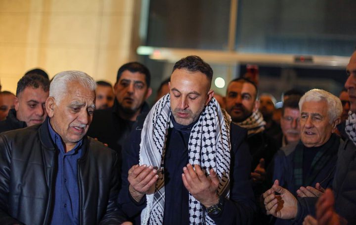 الإفراج عن الأسير أشرف أبو حويج بعدما أمضى 20 عاما بسجون الاحتلال