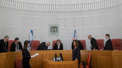 نادي الأسير: محكمة الاحتلال تمدد اعتقال الأسيرة عطاف جرادات