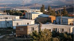 مستوطنون يقيمون بؤرة استيطانية جديدة شمال غرب أريحا